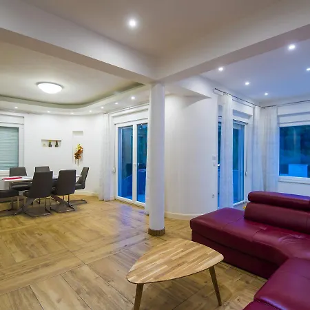 Villa Charming In With Private Swimming Pool Zadar
