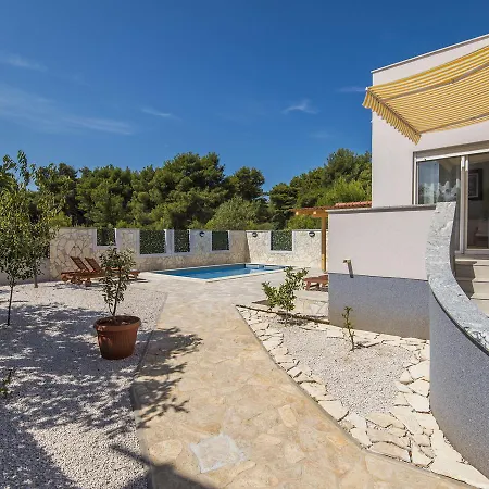 Charming In With Private Swimming Pool Villa Zadar
