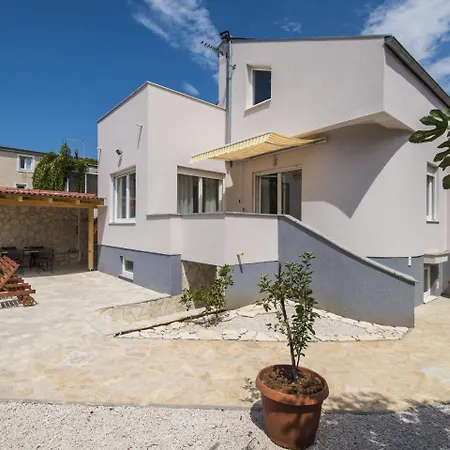 Charming In With Private Swimming Pool Villa Zadar
