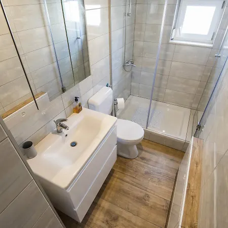 Charming In With Private Swimming Pool Zadar